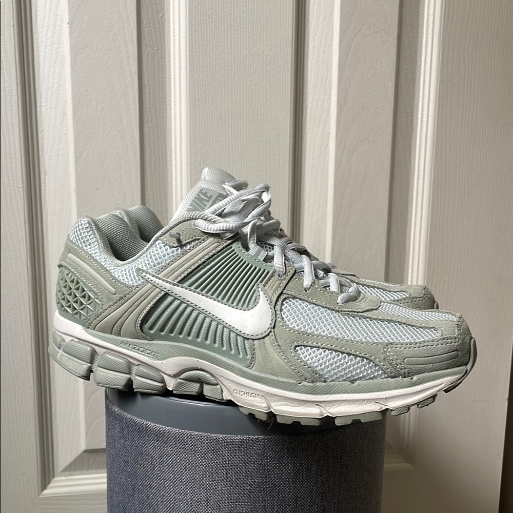 Air Zoom Vomero 5 'Jade Horizon'